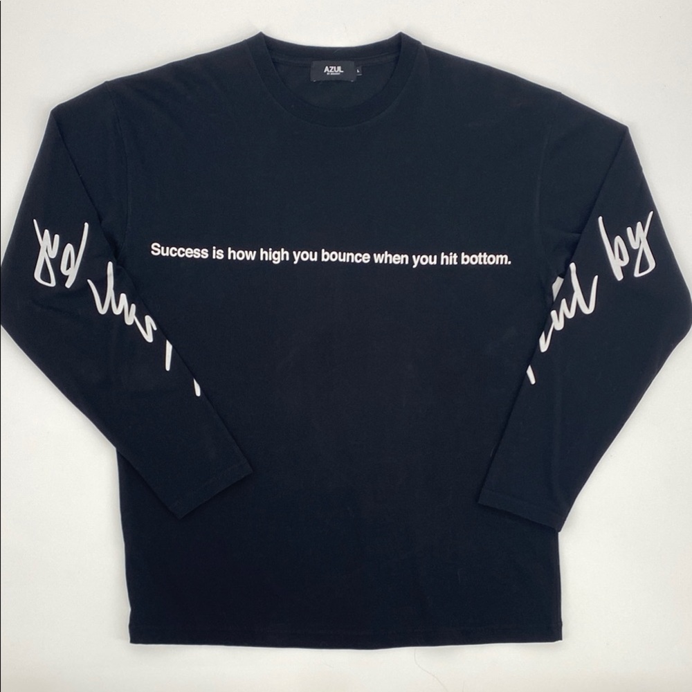 AZUL by MOUSSY Black Long Sleeve Graphic Tee